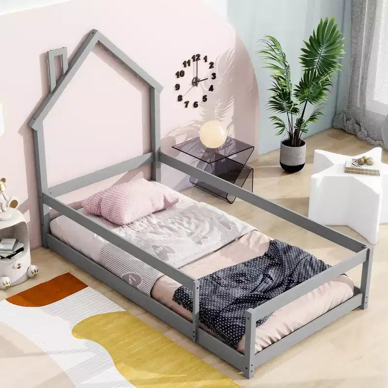 Okak Twin Size House-shaped Headboard Floor Bed with Safety Fences, Modern Wood Low-Profile Bed Frame for Home Use