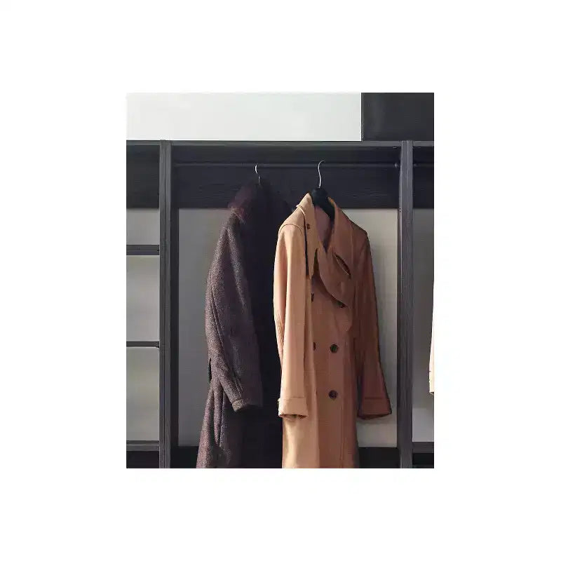 Système de rangement de dressing en bois indépendant