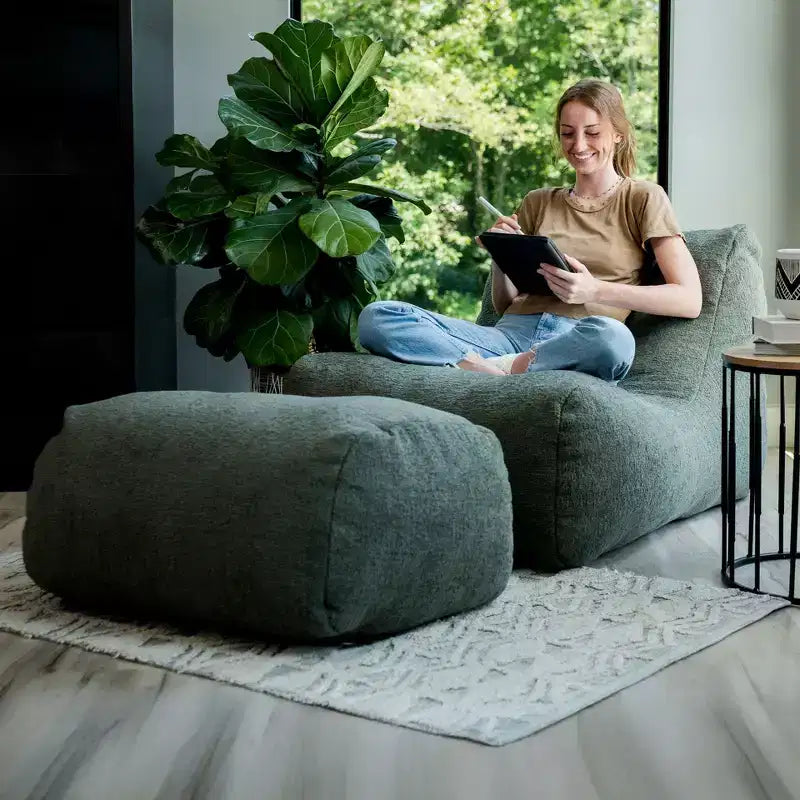 Chaise longue pouf structuré rempli de mousse, tous âges