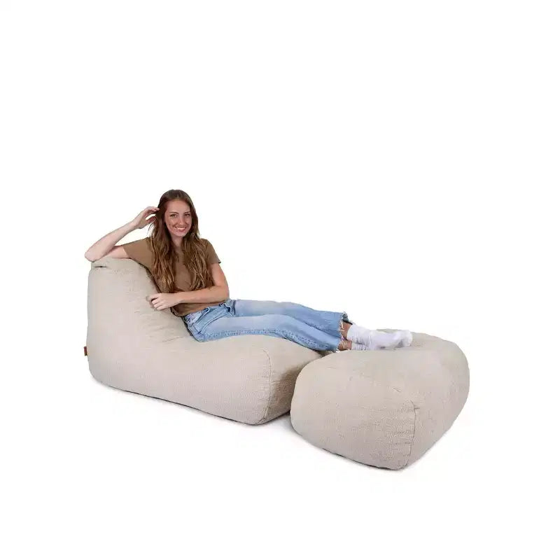 Chaise longue pouf structuré rempli de mousse, tous âges