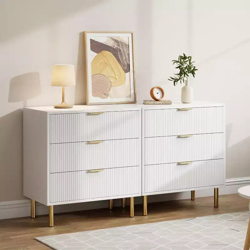 Commode moderne à 3 tiroirs – Grand rangement pour chambre avec poignées dorées