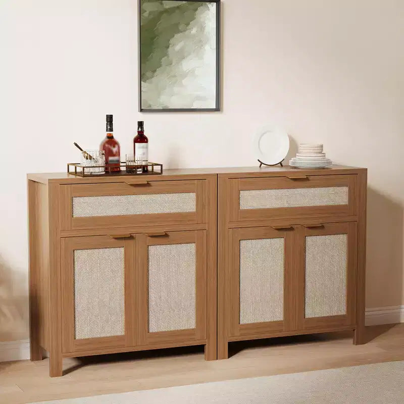 Buffet bahut moderne en rotin avec portes